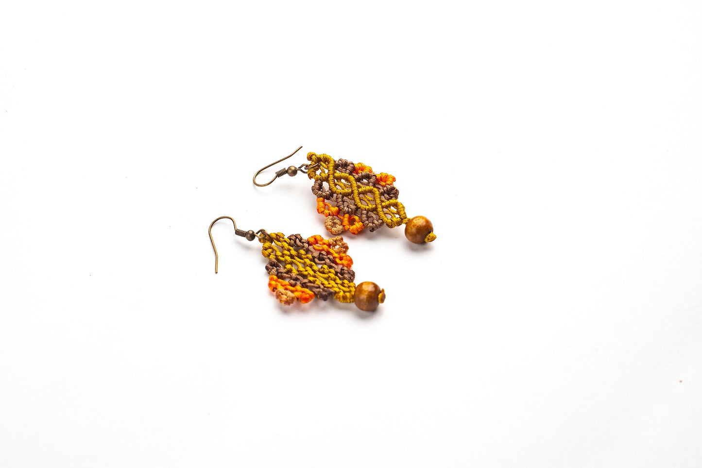Aretes Rombo Tejido