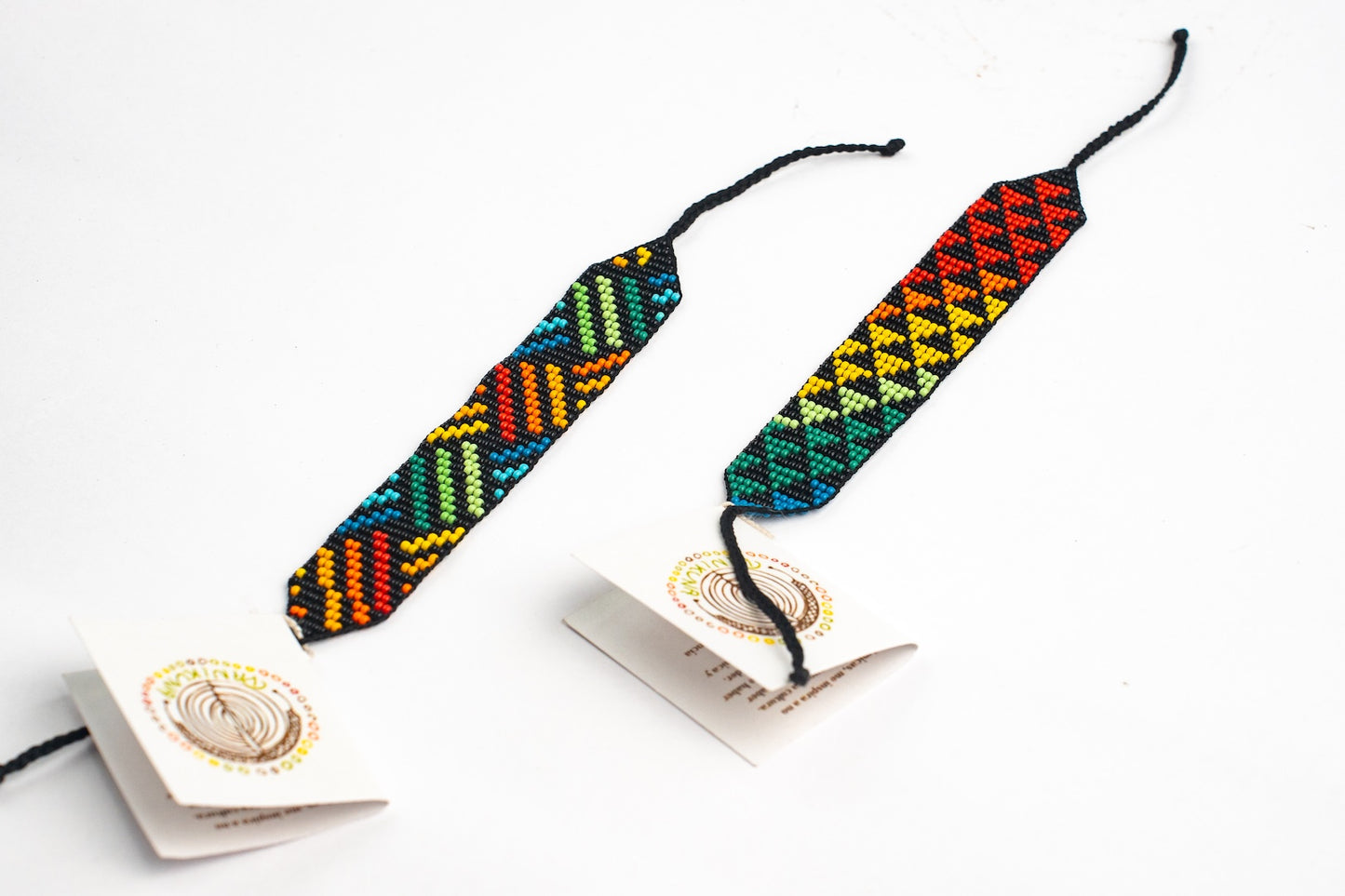 Brazalete colores geométricos